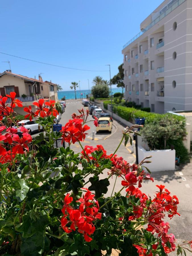 Hotel La Villa Des Oliviers Cagnes-sur-Mer Exterior foto